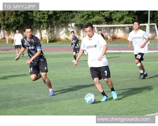 陈伟专访：从绿茵场到人生舞台的足球旅程回顾与反思